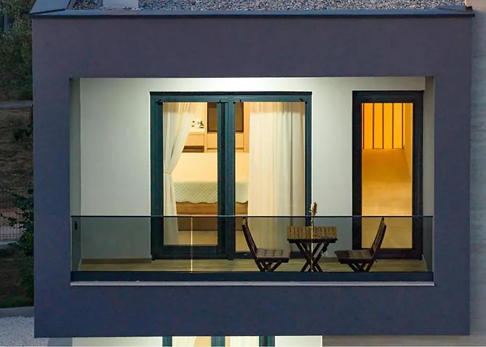 Beautiful In * Debeljak