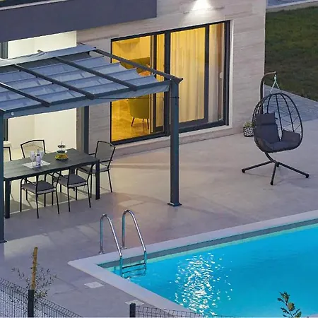 Beautiful In Vikendica *